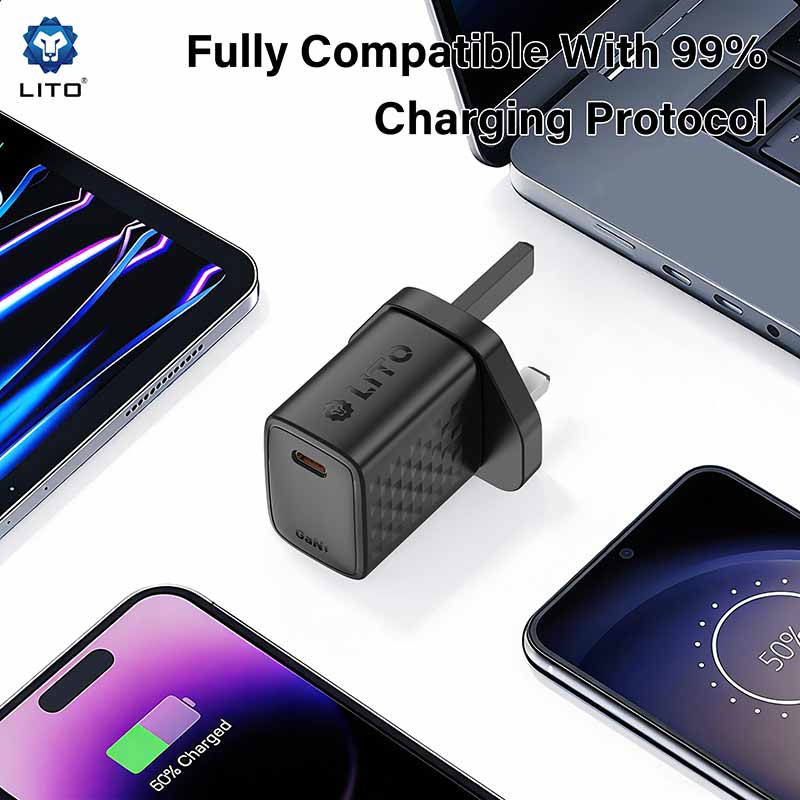 UK Plug USB-C Charger UK Plug USB-C Charger
